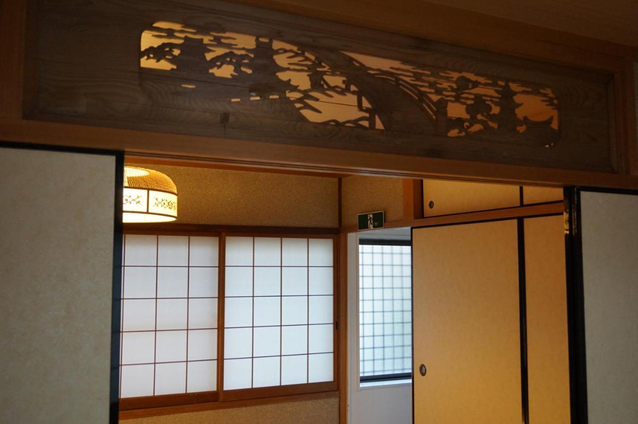 Guesthouse Ten-Roku - Female Only Osaka Buitenkant foto