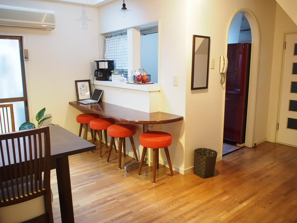 Guesthouse Ten-Roku - Female Only Osaka Buitenkant foto